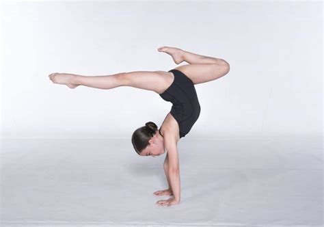 Acrobatics (move) .